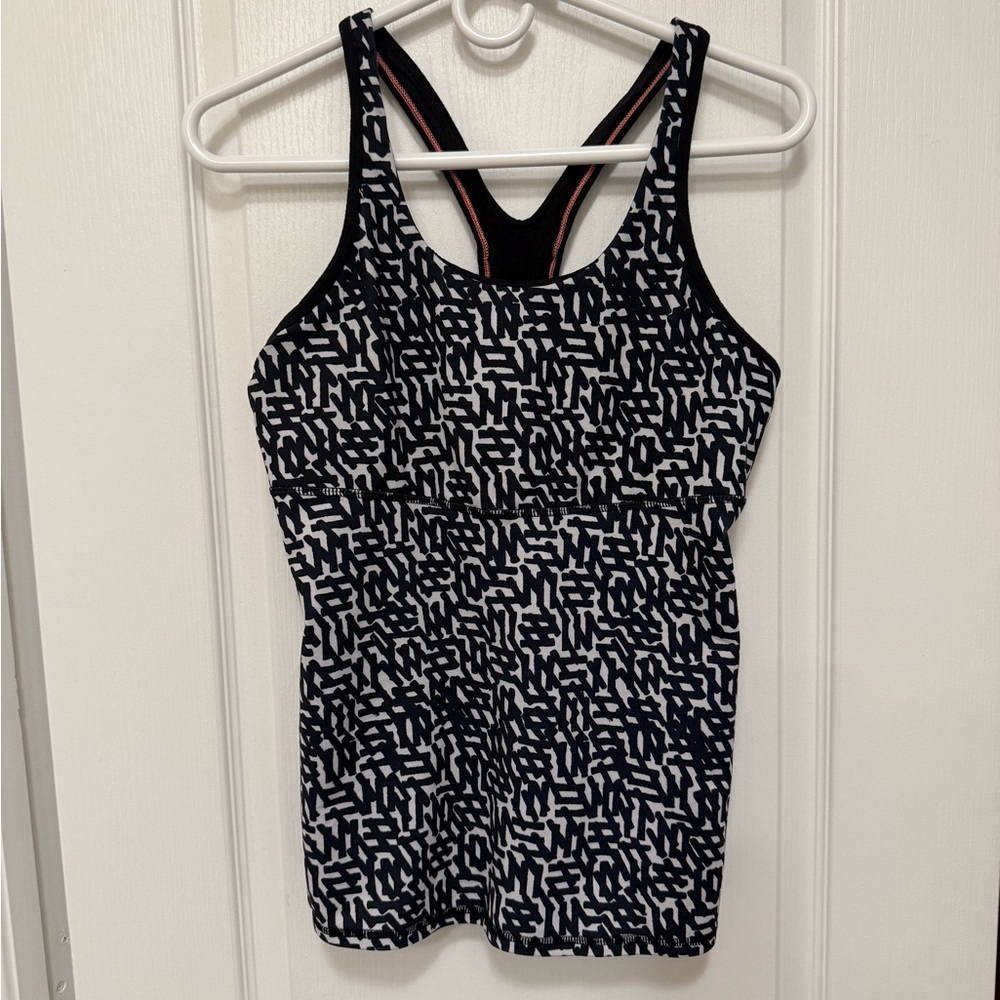 Stylish Lululemon Black and White Women's workout Tank Top